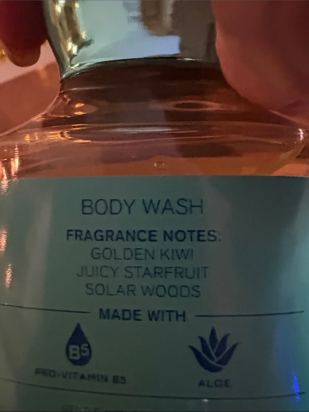 Nwt  10 Oz bottle of Thailand Sweet Kiwi & Starfruit” Body Wash